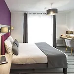 Nemea Stadium Bordeaux Aeroport 3*