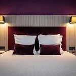 Nemea Stadium Bordeaux Aeroport 3* Merignac (Gironde)