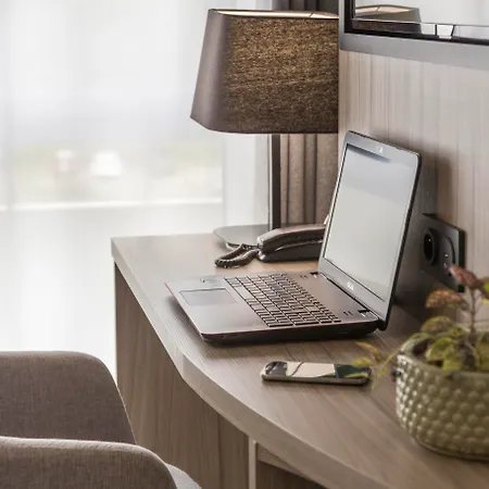 Nemea Stadium Bordeaux Aeroport