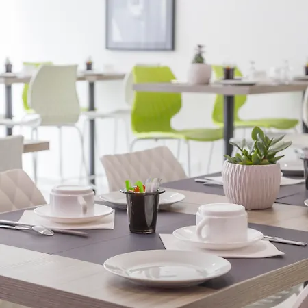 Nemea Stadium Bordeaux Aeroport Апарт-готель