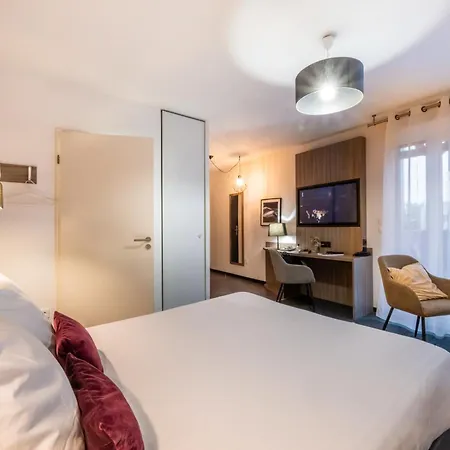 Nemea Stadium Bordeaux Aeroport Apart Otel 3*