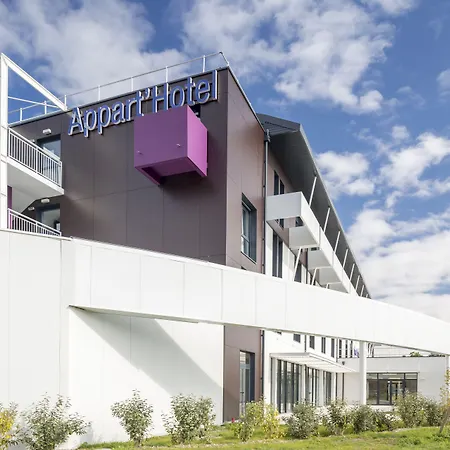 Nemea Stadium Bordeaux Aeroport 3* Мериньяк