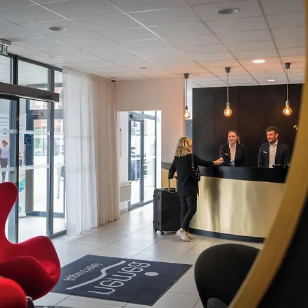 Nemea Stadium Bordeaux Aeroport 3* Мериньяк