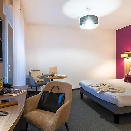 Nemea Stadium Bordeaux Aeroport Aparthotel 3*