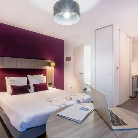 Aparthotel Nemea Stadium Bordeaux Aeroport 3*