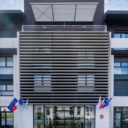 Nemea Stadium Bordeaux Aeroport Aparthotel
