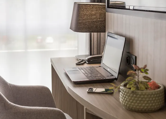 Nemea Stadium Bordeaux Aeroport