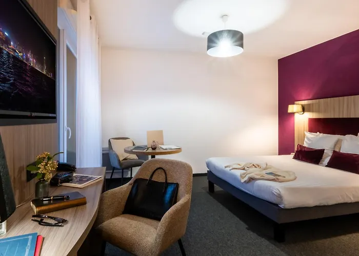 Nemea Stadium Bordeaux Aeroport 3* Мериньяк