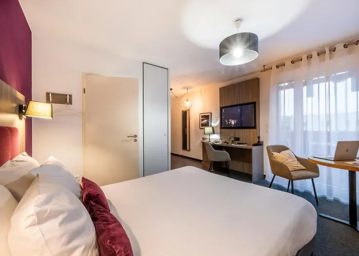 Nemea Stadium Bordeaux Aeroport Aparthotel 3*