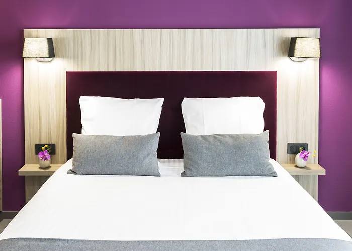 Nemea Stadium Bordeaux Aeroport 3*