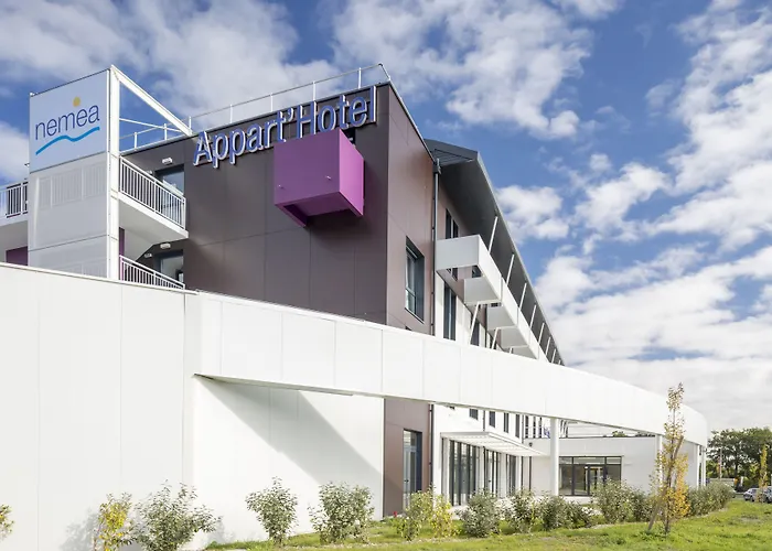 Nemea Stadium Bordeaux Aeroport 3* Мериньяк