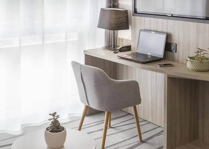 Nemea Stadium Bordeaux Aeroport Aparthotel